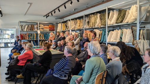 bezoek handwevers textilia - het atelier