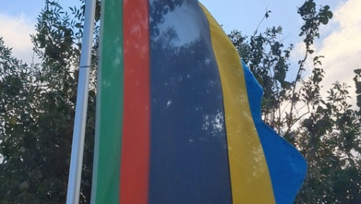 vlag Vlaggen Cuelenaere bijgesneden