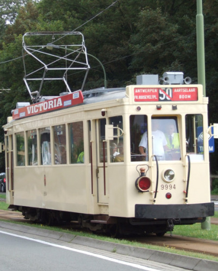 trams-en-bussen-by-claus-ableiter-via-wikimediacommons-etwie