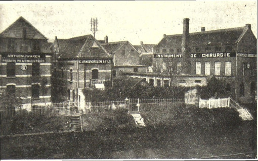 Gebouwen van Vandendaelen,ca. 1920. Privéverzameling P. Haegeman