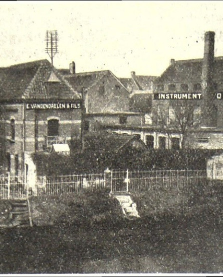 Gebouwen van Vandendaelen,ca. 1920. Privéverzameling P. Haegeman