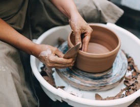 Klei_unsplash_jade-scarlato_geenattributie