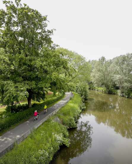 foto_twie_-_ninove_dender_fietsers_jaagpad_park