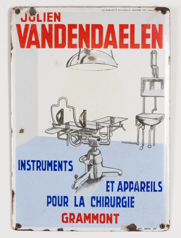 Emaille bord van Vandendaelen. Collectie Jan De Plus