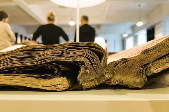 stalenboek open
